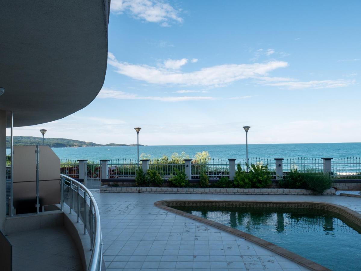 Studios Sea View פרימורסקו מראה חיצוני תמונה