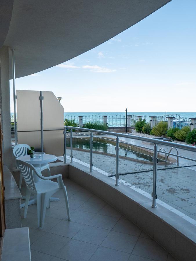 Studios Sea View פרימורסקו מראה חיצוני תמונה